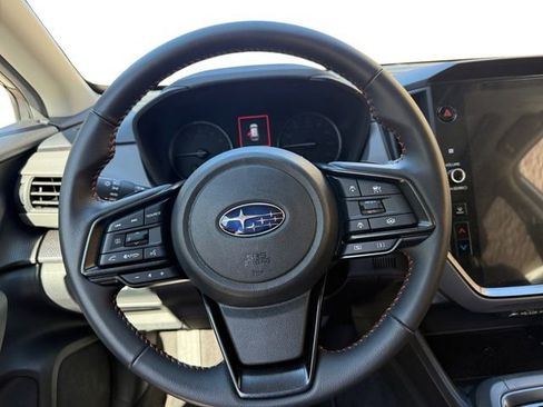 Used 2025 Subaru Crosstrek 2.5i Limited w/ Crosstrek Mirror Package image 14