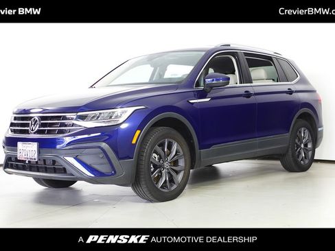 Used 2022 Volkswagen Tiguan SE image 1