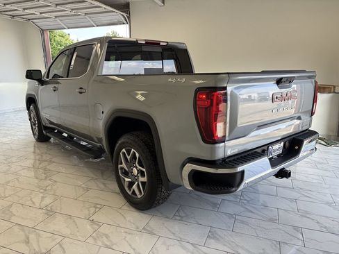 New 2026 GMC Sierra 1500 SLE w/ Preferred Package AWD/4WD image 6