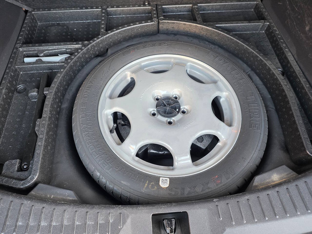 Used 2014 Ford Escape SE w/ Equipment Group 201A FWD image 27