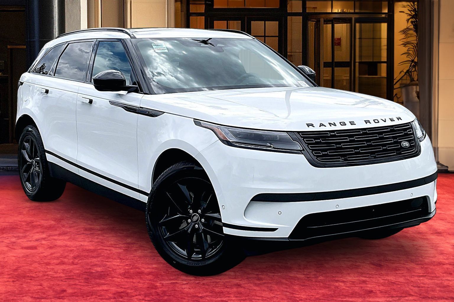 New 2026 Land Rover Range Rover Velar S AWD/4WD image 21