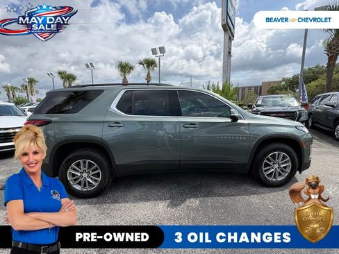 Used 2023 Chevrolet Traverse LT w/ LPO, Floor Liner Package FWD image 8
