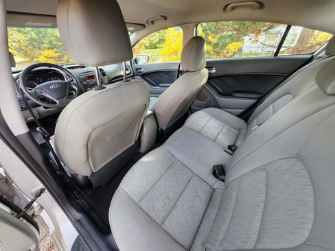 Used 2016 Kia Forte LX image 30
