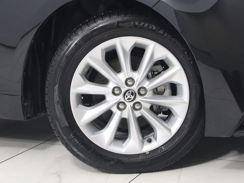 Used 2022 Toyota Corolla XLE image 13