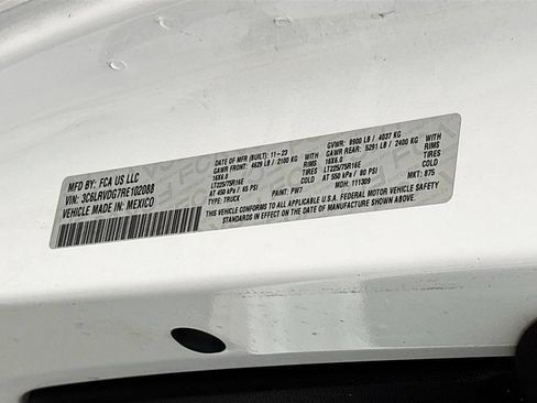Used 2024 RAM ProMaster 2500 w/ Safety Group FWD image 29