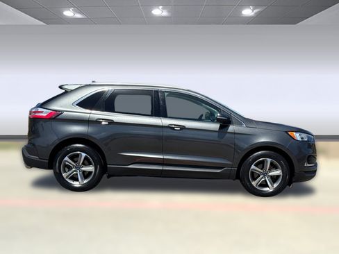 Used 2019 Ford Edge SEL w/ Equipment Group 201A FWD image 7