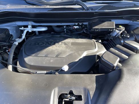 Used 2022 Honda Pilot Sport image 26