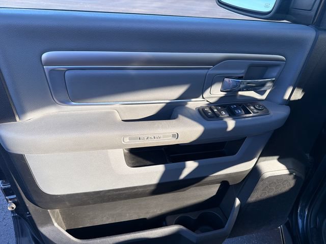 Used 2019 RAM 1500 Big Horn AWD/4WD image 12