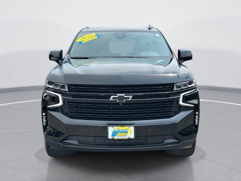 Used 2023 Chevrolet Suburban RST w/ Luxury Package AWD/4WD image 2