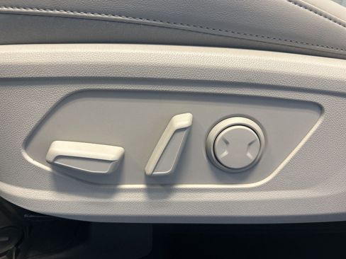 New 2026 Kia Sorento EX image 19