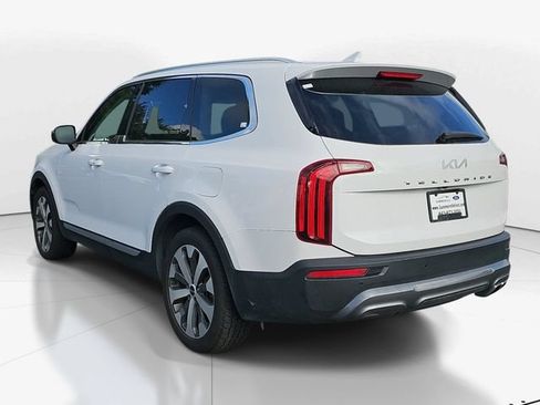 Used 2022 Kia Telluride EX w/ EX Premium Package FWD image 5