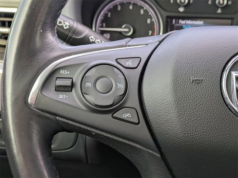 Used 2019 Buick Enclave Essence image 28