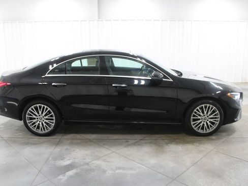 Used 2025 Mercedes-Benz CLA 250 image 11