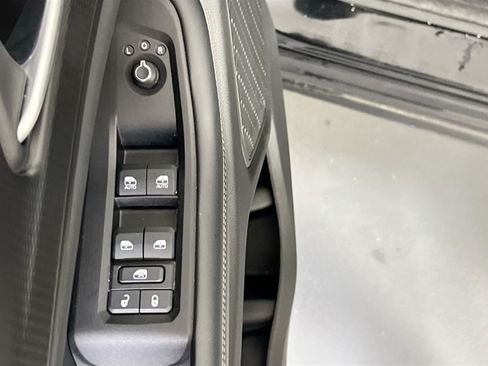 Used 2023 Jeep Grand Cherokee Laredo w/ Luxury Tech Group I AWD/4WD image 17