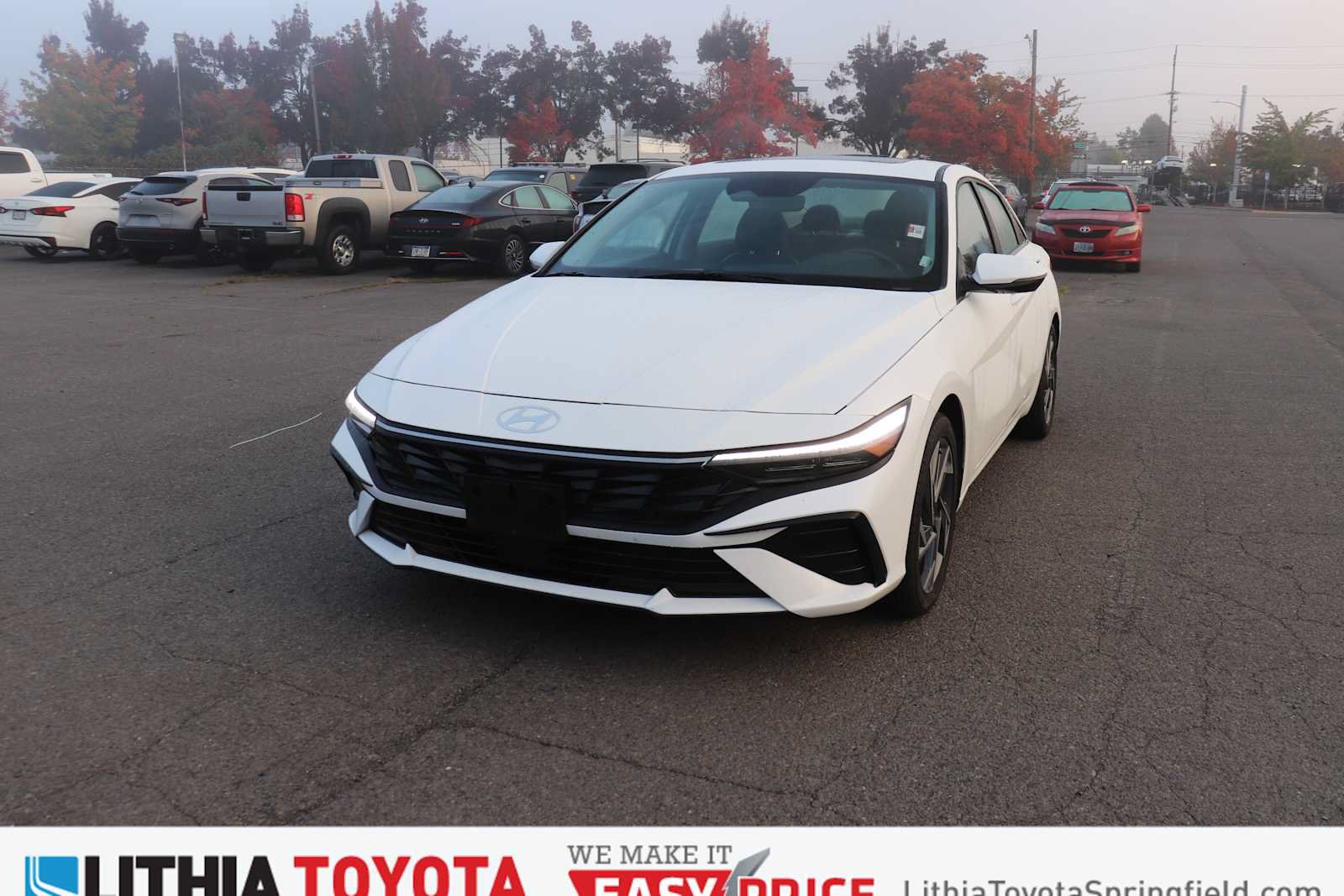 Used 2025 Hyundai Elantra Limited FWD image 1