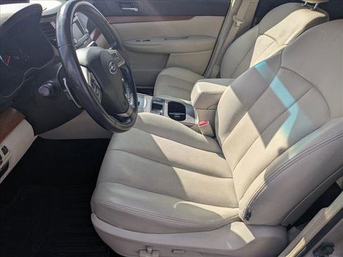 Used 2014 Subaru Outback 3.6R Limited w/ Moonroof Package image 15