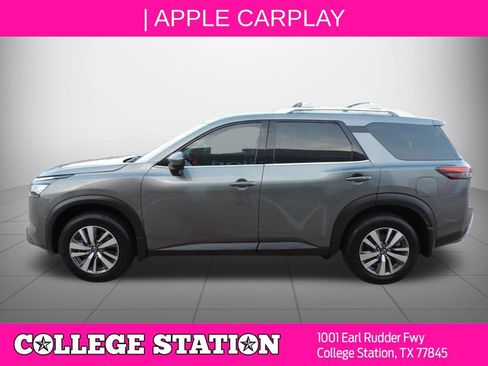 Certified 2024 Nissan Pathfinder SL w/ Cargo Package FWD image 7