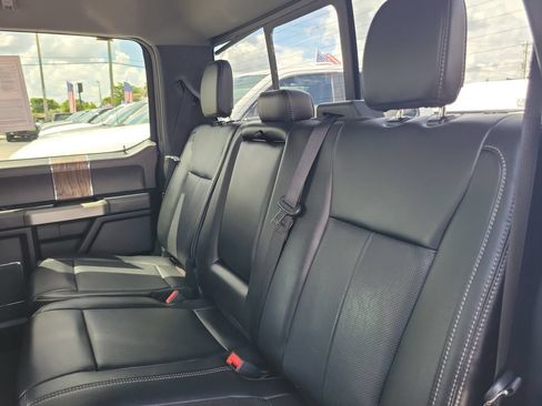 Used 2020 Ford F150 Lariat RWD image 10