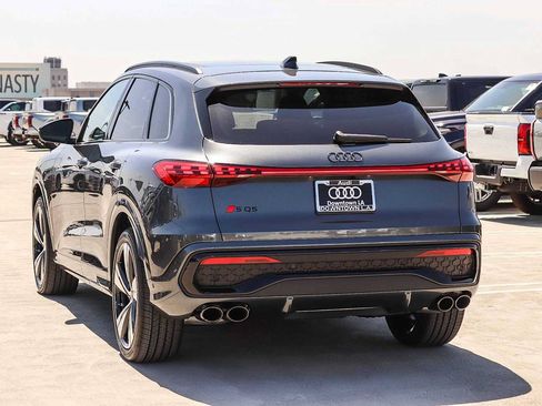 New 2026 Audi SQ5 Premium Plus AWD/4WD image 6
