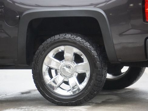 Used 2014 Chevrolet Silverado 1500 High Country w/ High Country Premium Package image 35