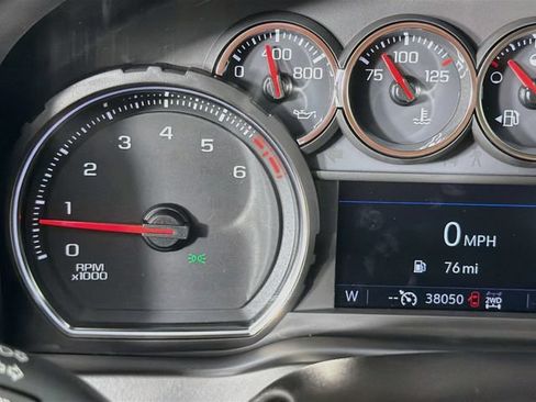 Used 2022 Chevrolet Silverado 2500 LT w/ Convenience Package AWD/4WD image 13