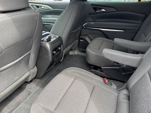 Used 2026 Chevrolet Traverse LT w/ Enhanced Driving Package AWD/4WD image 15