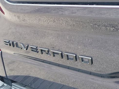 Used 2024 Chevrolet Silverado 1500 ZR2 w/ ZR2 Bison Edition AWD/4WD image 8