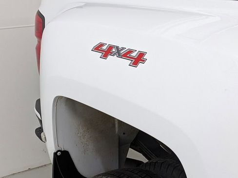 Used 2017 Chevrolet Silverado 3500 High Country image 42