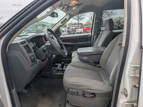 Used 2006 Dodge Ram 2500 Truck SLT w/ Trailer Tow Group image 2