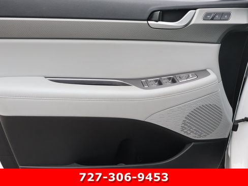 Used 2025 Hyundai Palisade SEL FWD image 14