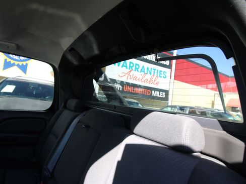 Used 2012 Chevrolet Avalanche LS w/ All-Star Edition image 17