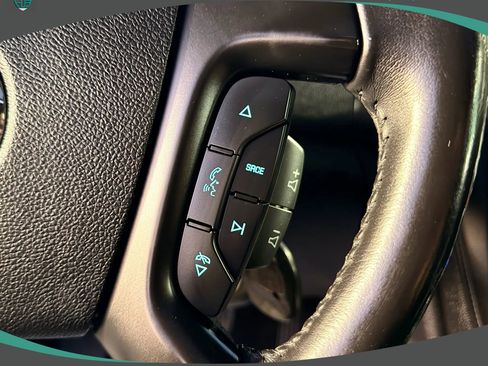 Used 2017 Buick Enclave Premium w/ Trailering Package image 18