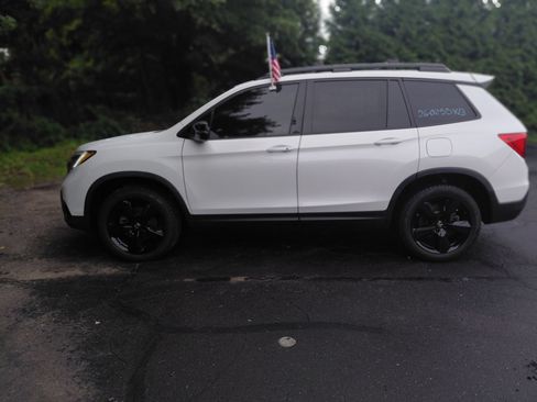 Used 2021 Honda Passport Elite image 37