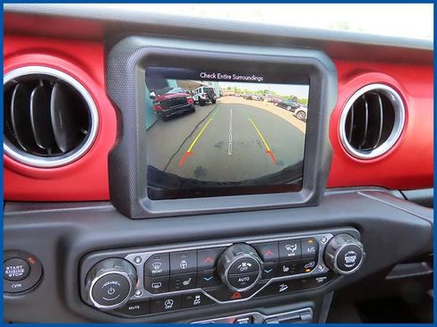 Certified 2018 Jeep Wrangler Unlimited Rubicon AWD/4WD image 22