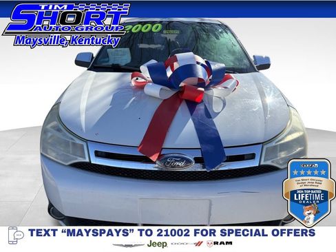 Used 2009 Ford Focus SEL image 1