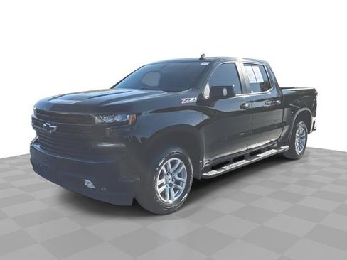 Certified 2020 Chevrolet Silverado 1500 RST image 1