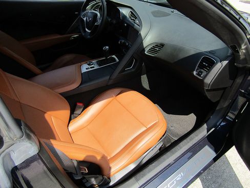 Used 2014 Chevrolet Corvette Stingray Convertible w/ 2LT Preferred Equipment Group RWD image 13