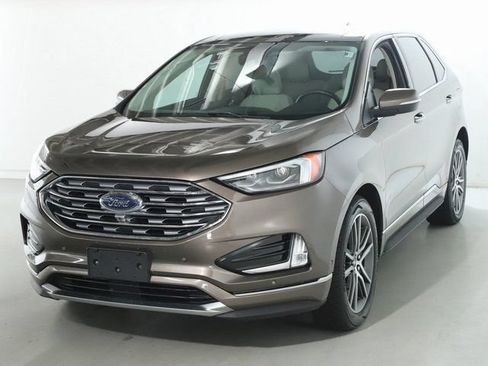 Used 2019 Ford Edge Titanium w/ Equipment Group 301A AWD/4WD image 1