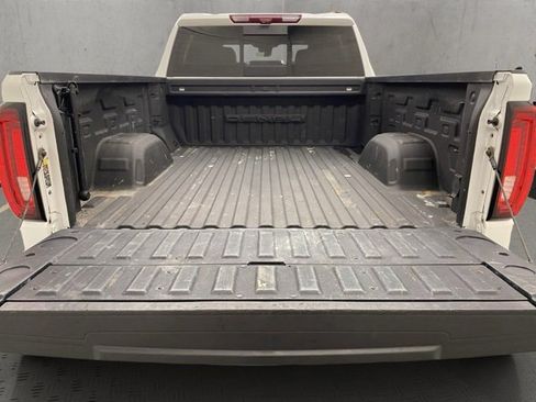 Used 2023 GMC Sierra 1500 Denali w/ Technology Package image 32