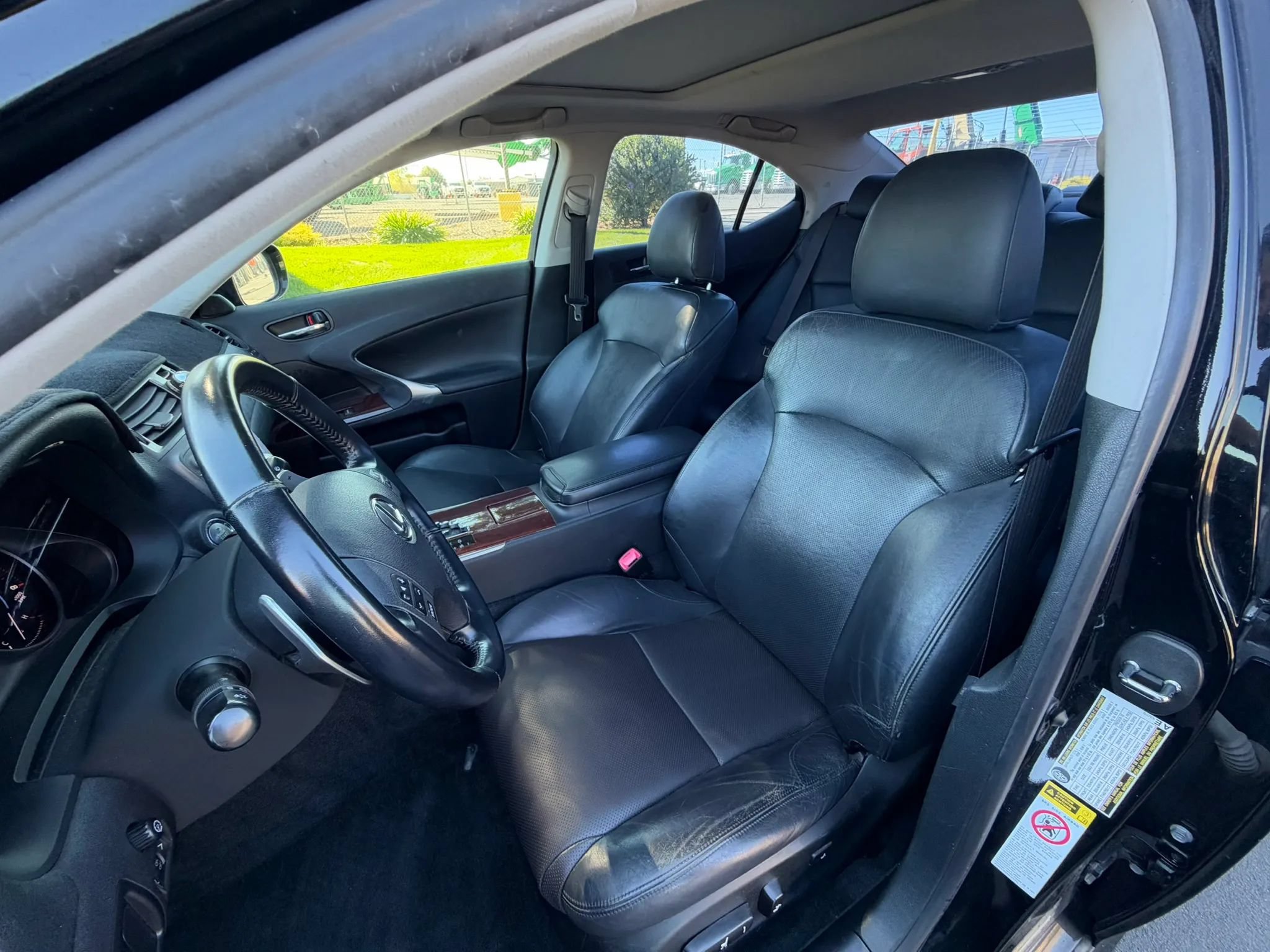 Used 2007 Lexus IS 350 RWD image 12