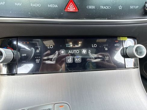 New 2026 Genesis GV70 3.5T Sport Advanced AWD/4WD image 19