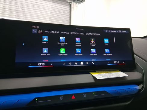 New 2026 BMW X3 xDrive30 w/ Premium Package image 20