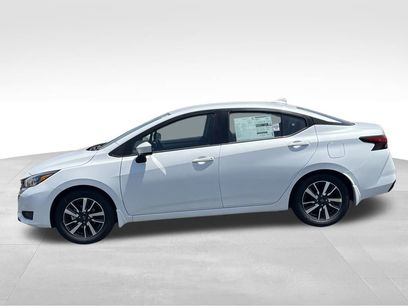 New 2025 Nissan Versa SV w/ Trunk Package