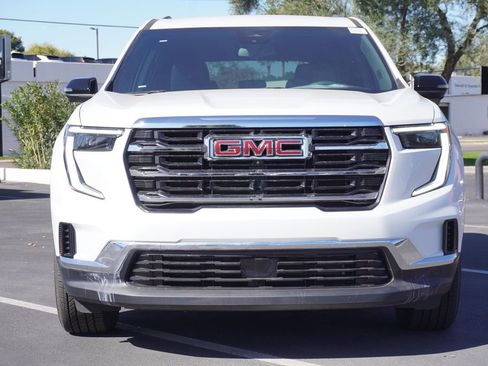 New 2025 GMC Acadia Elevation image 5