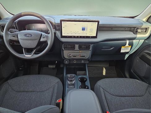 New 2025 Ford Maverick XLT w/ Black Appearance Package image 11