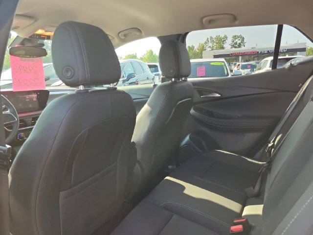 Used 2025 Buick Encore GX Preferred w/ Comfort Package FWD image 30