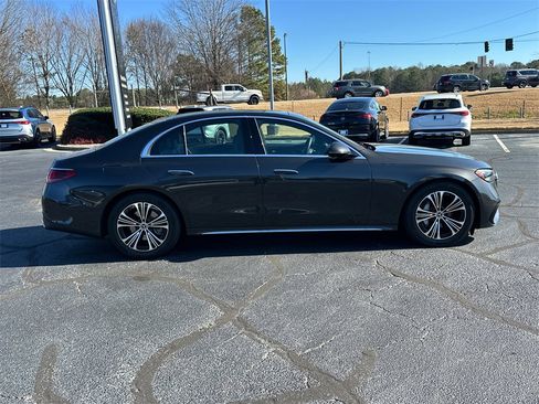 Certified 2025 Mercedes-Benz E 350 4MATIC Sedan image 8