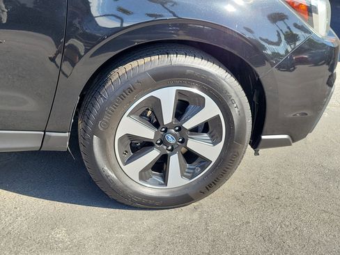 Used 2018 Subaru Forester 2.5i Premium AWD/4WD image 14
