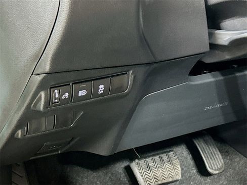 New 2026 Toyota Corolla Cross LE image 8