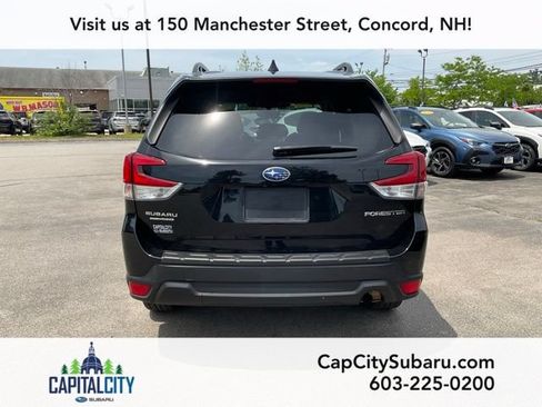 Used 2023 Subaru Forester Premium AWD/4WD image 5